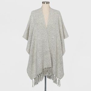 Universal Thread - RUANA - NWT - One Size